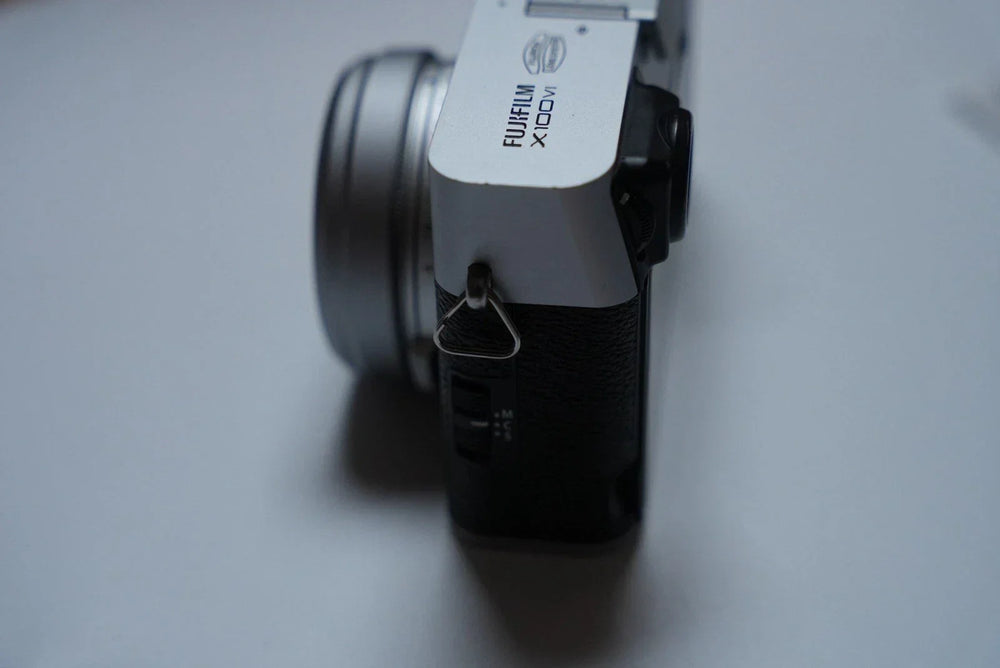 Fujifilm X100VI Silver + Box & Accessories | 23mm f/2 | Excellent Condition ✅