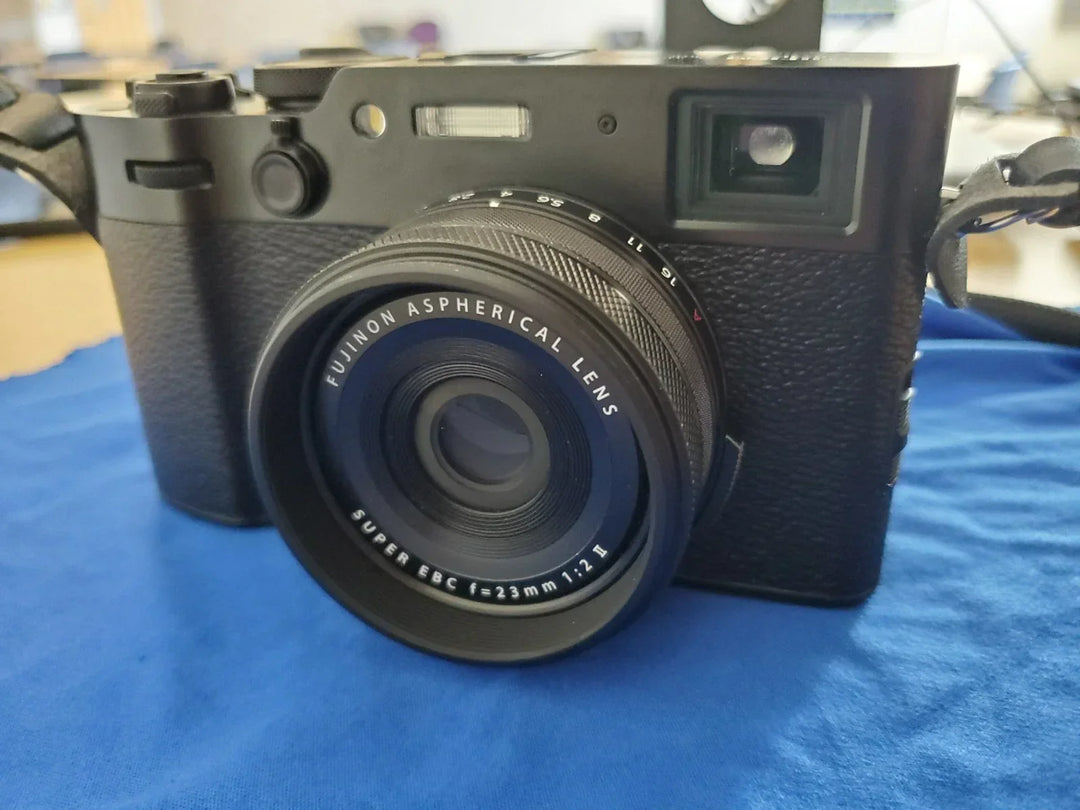 MINT Fujifilm X100VI Camera, 800 Shutter Actions, Under Warranty, Box w/ Papers